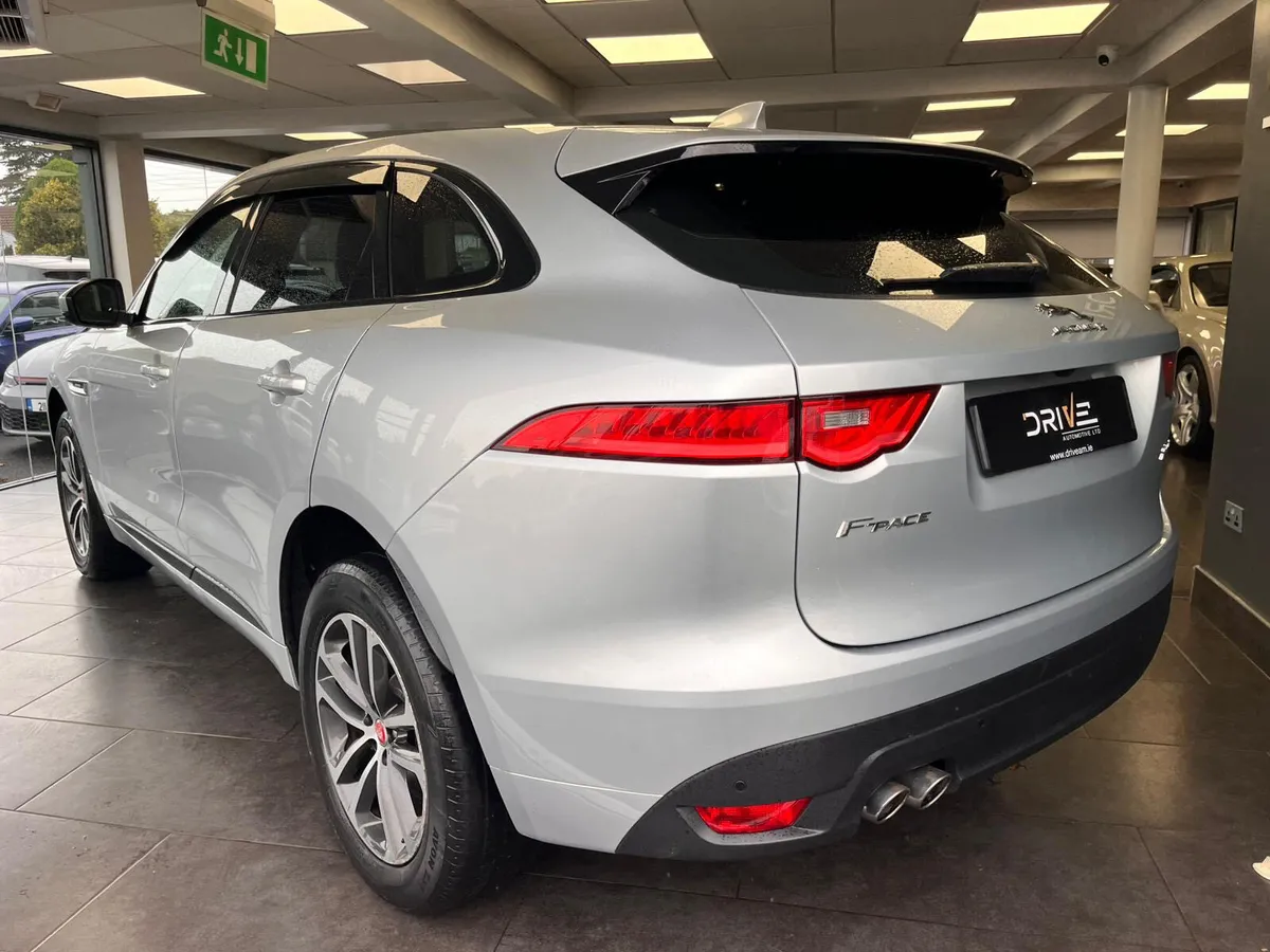 Jaguar F-Type 2018 2.0 R-Sport 1 Year Warranty - Image 2