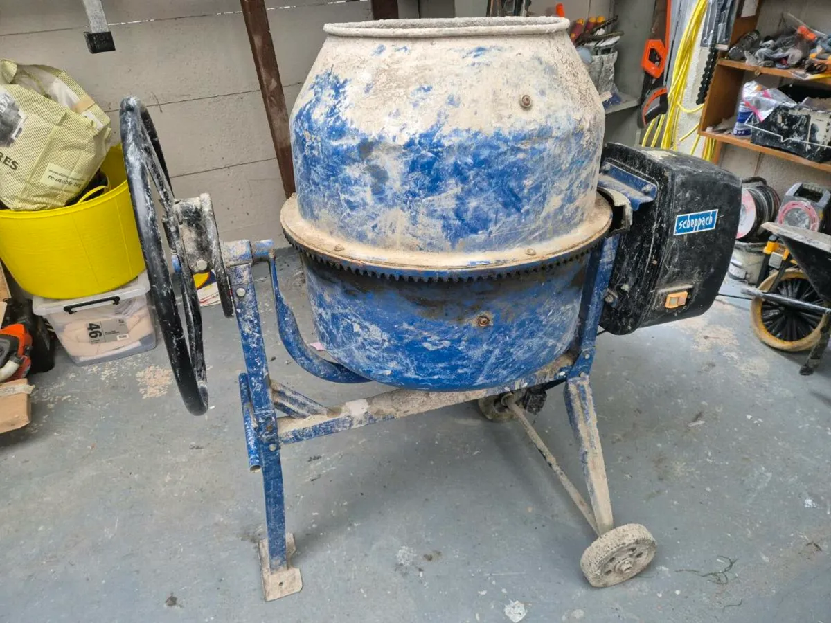 Concrete Mixer - Image 2
