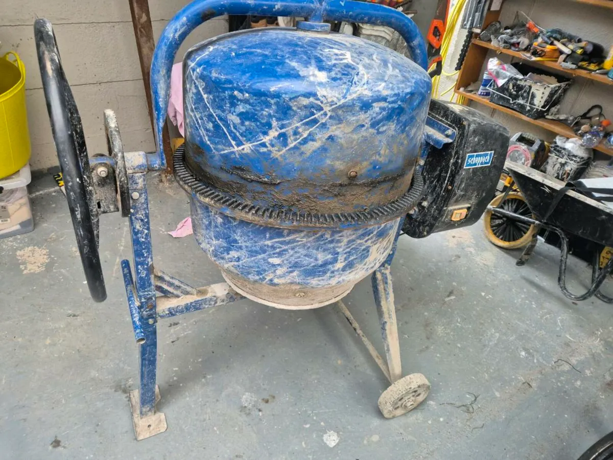 Concrete Mixer - Image 4
