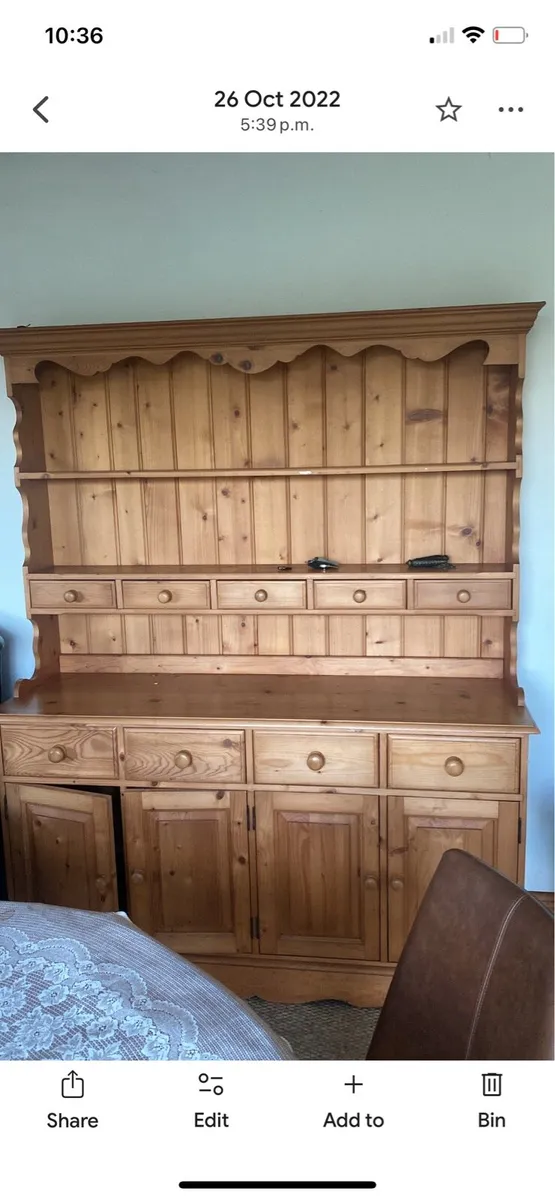 Dresser