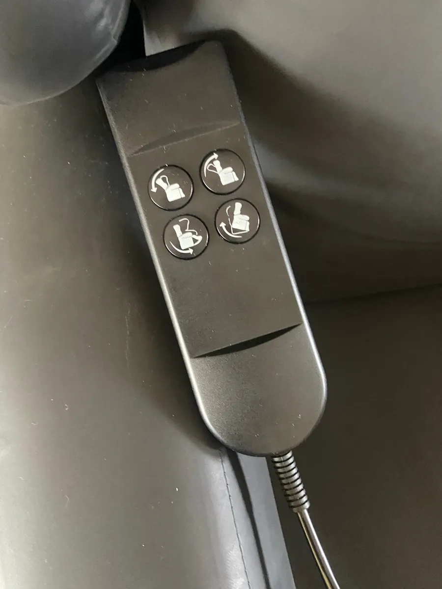Electric Recliner - Image 1