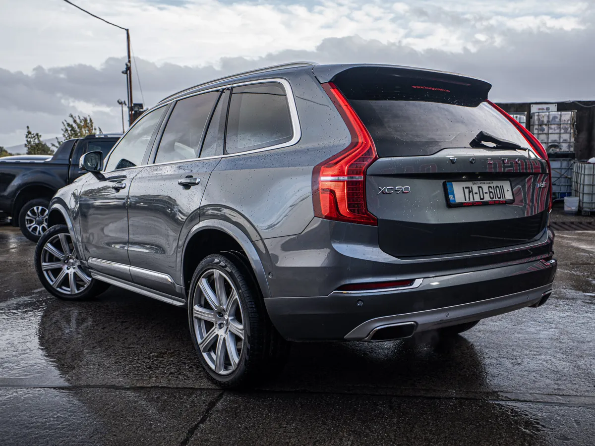2017 XC90 2.0 Hybrid 4WD/High spec/1yr warranty - Image 3