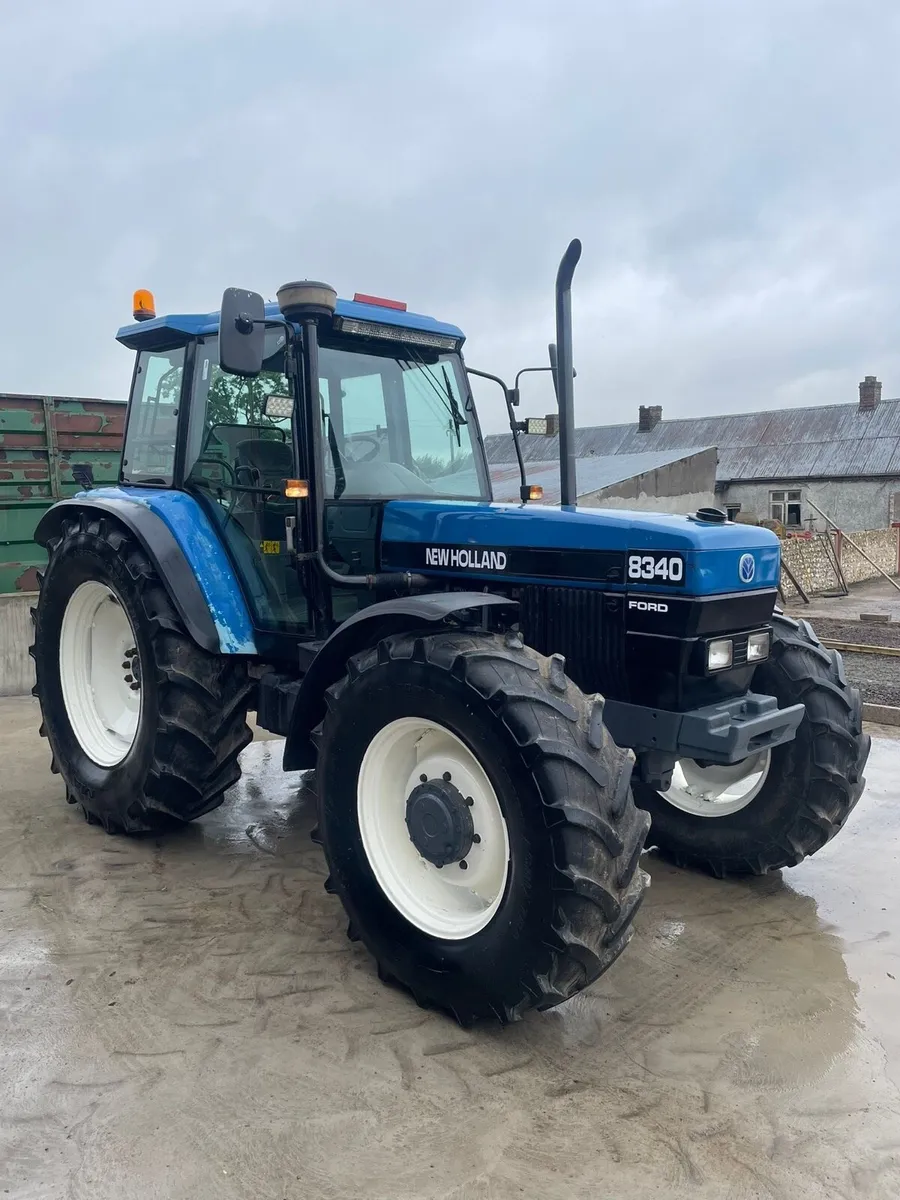 New Holland 8340 - Image 2