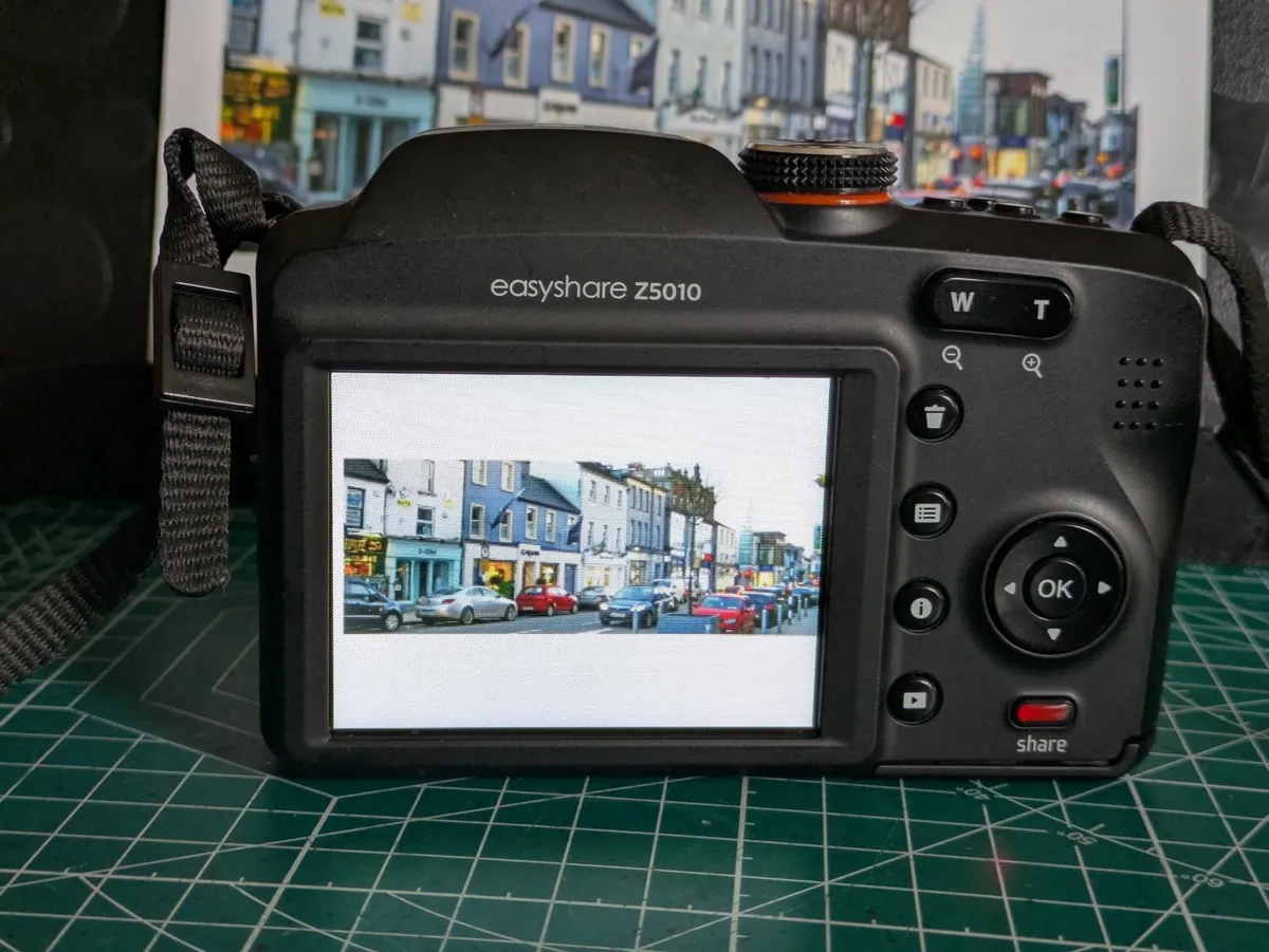 Kodak easyshare Z501014MP CCD sensor camera - Image 2