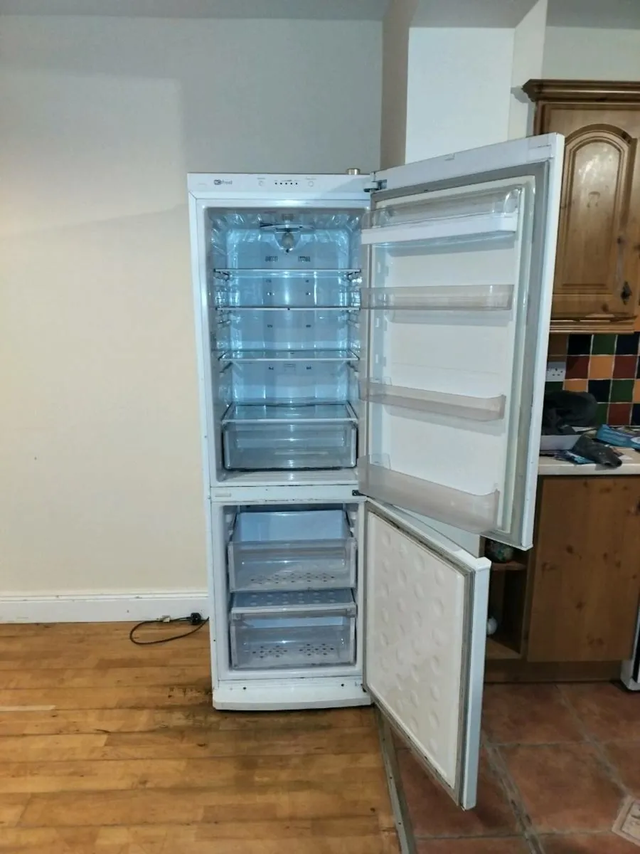 Samsung Fridge for sale - Image 4