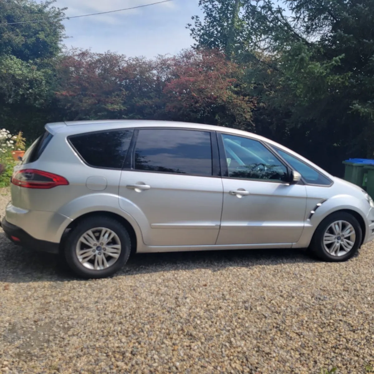 Ford S-Max 2012 - Image 1