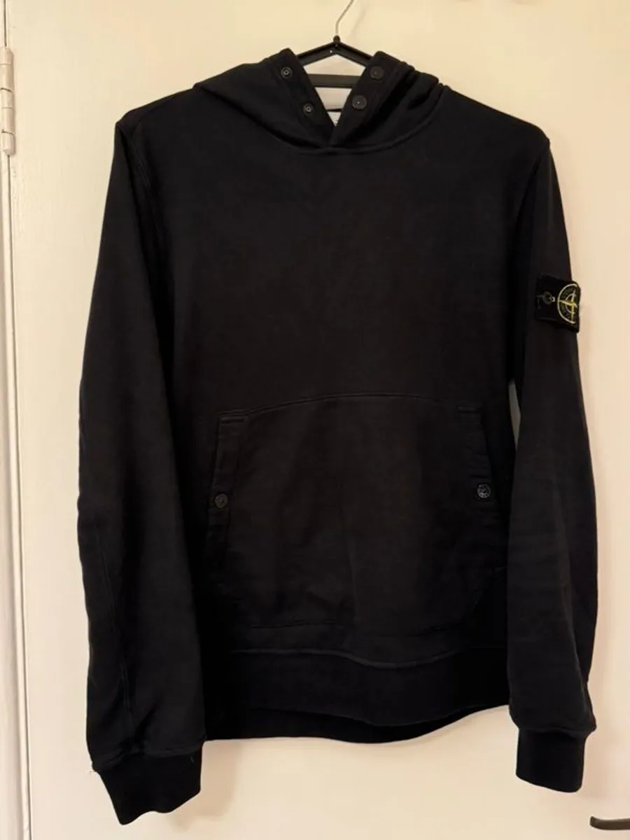 Stone Island - Image 2