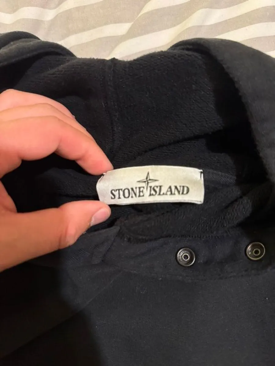 Stone Island - Image 4