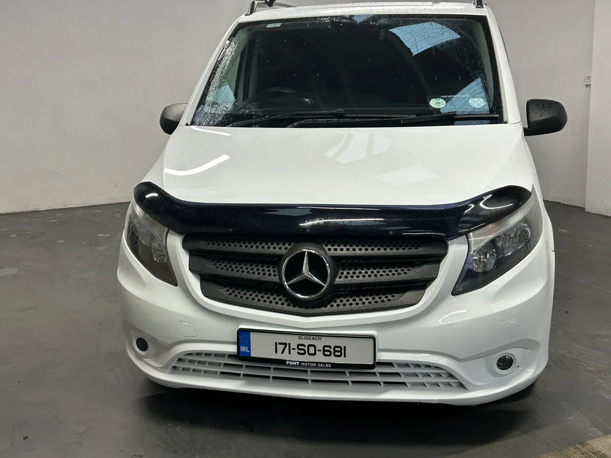 171 Mercedes-Benz Vito  LWB 2.1 - LOW KMS - - Image 2