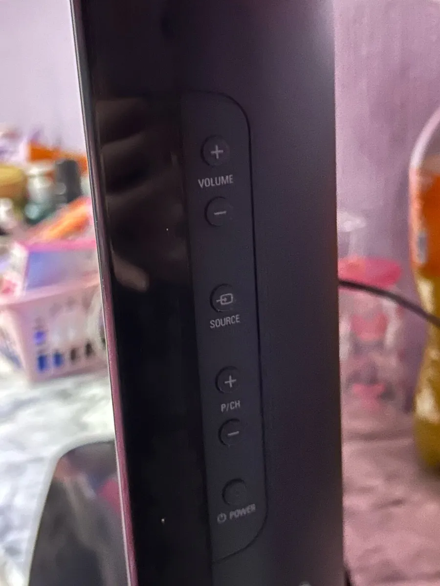 PHILIPS 22INCH TV - Image 3
