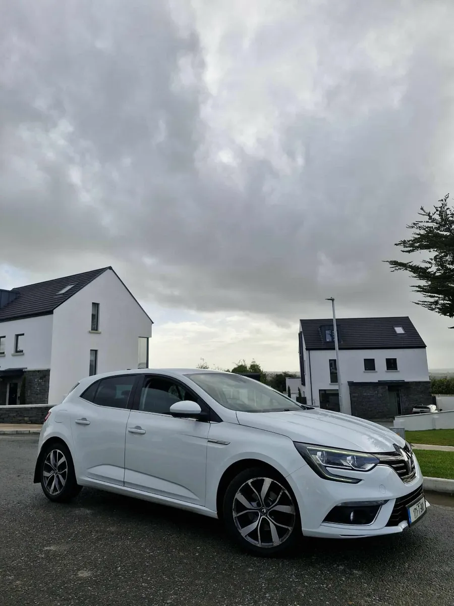 171 Renault Megane GT Line, immaculate Condition - Image 2