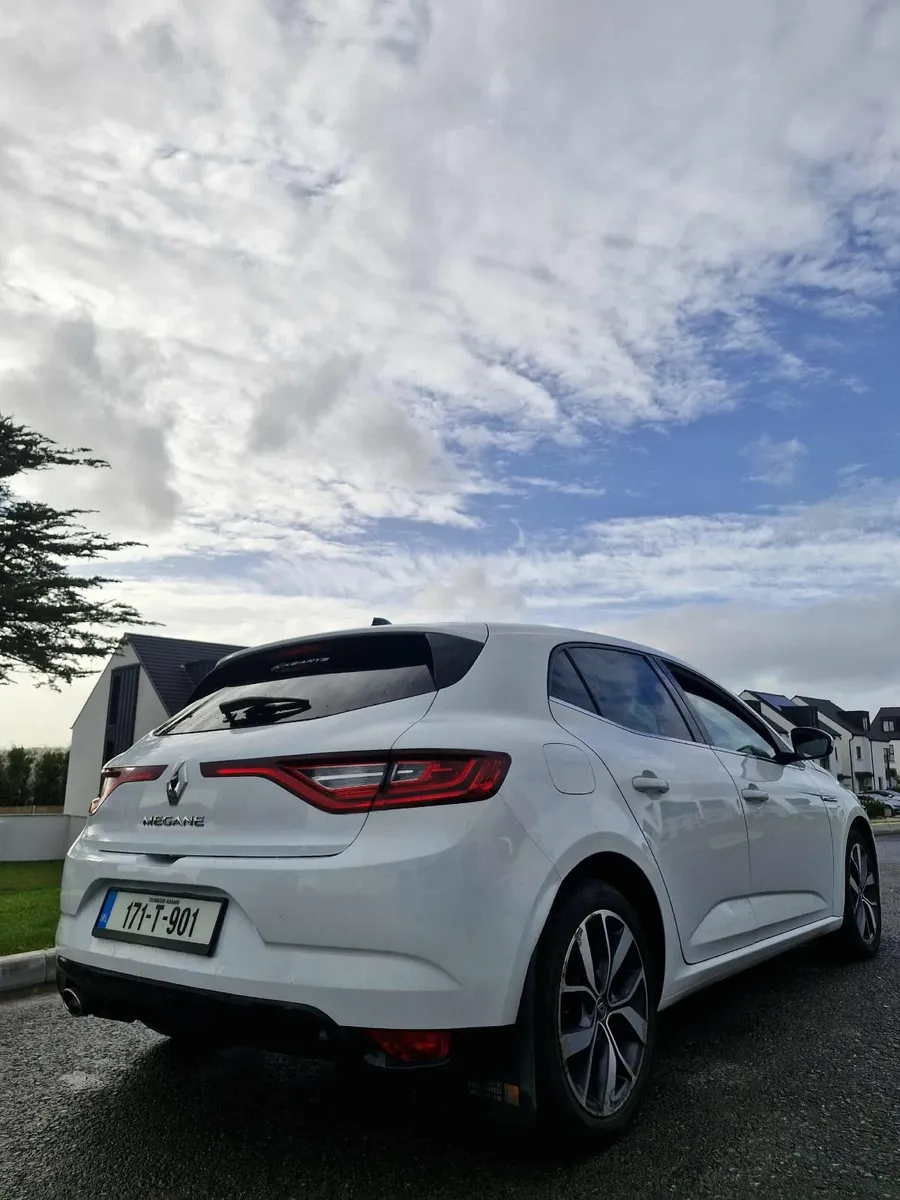 171 Renault Megane GT Line, immaculate Condition - Image 3