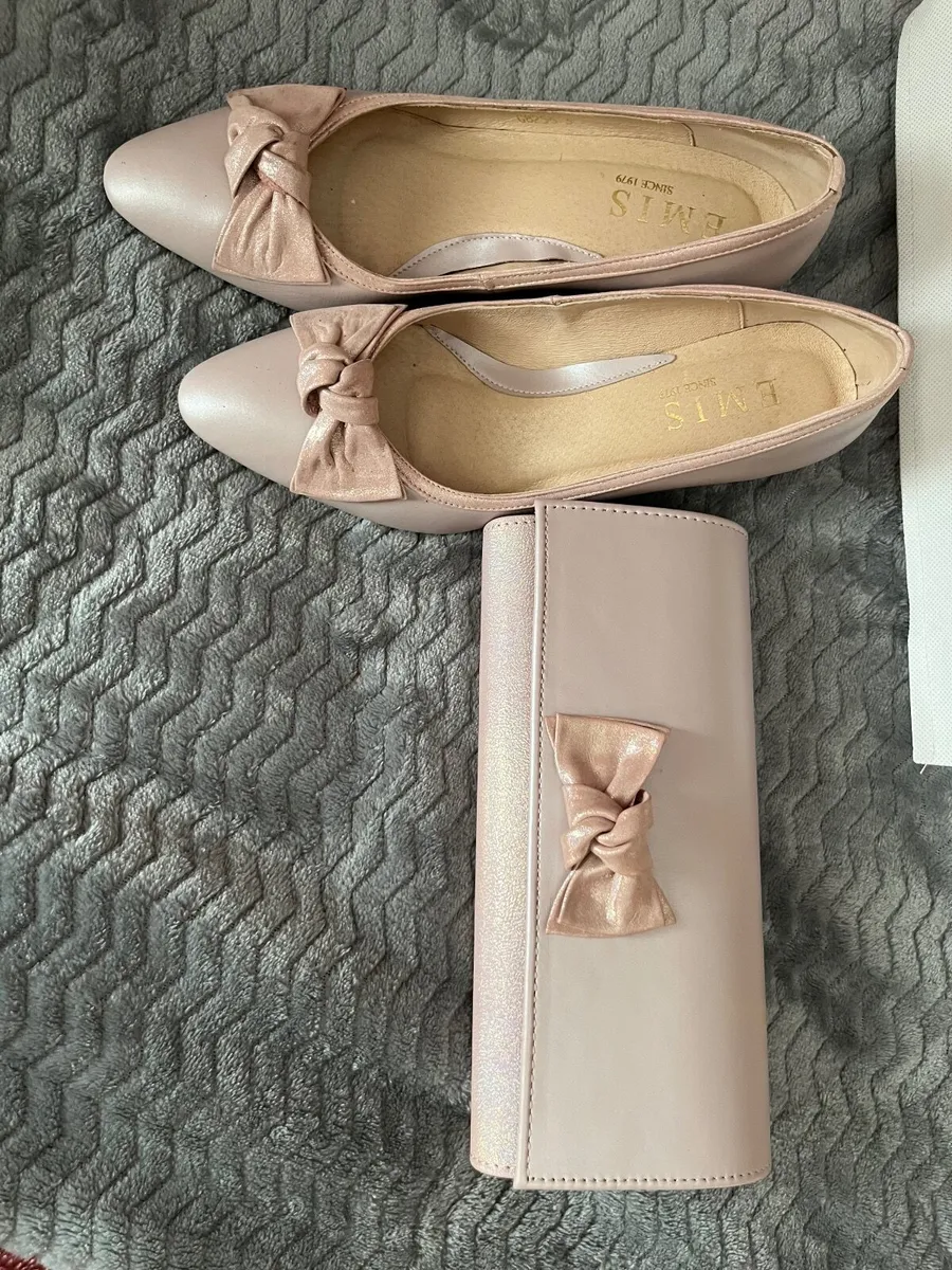 Mother of bride dress and shoes - Image 3