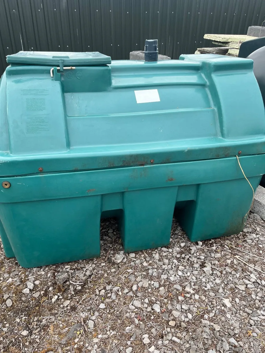 Double skin Fuel tank