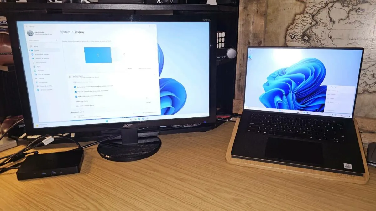 Dell XPS 15 9500 i7 10th 16GB GTX1650ti w Dock/Mon - Image 2