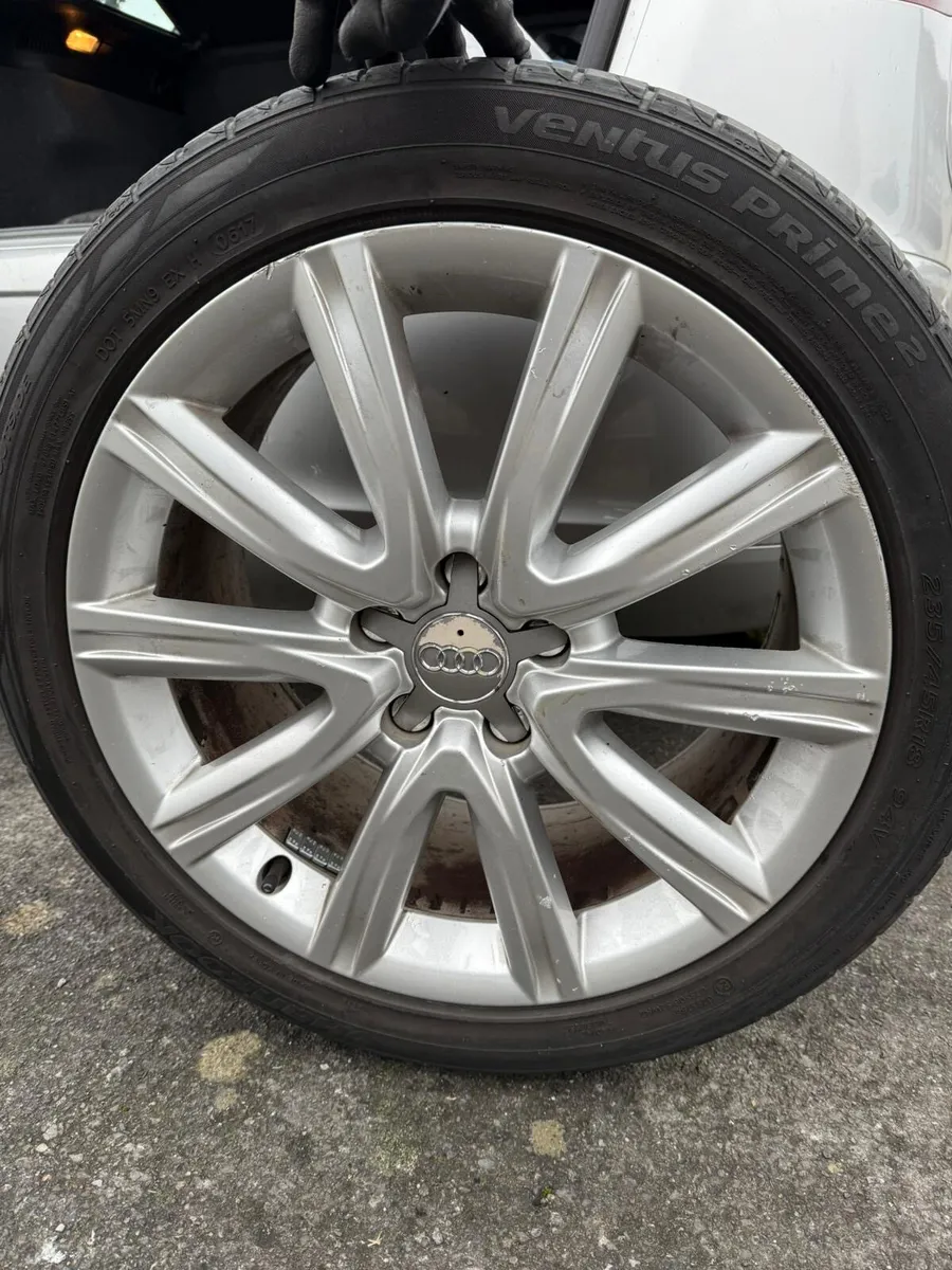 Audi A3 Rim an Tire - Image 1