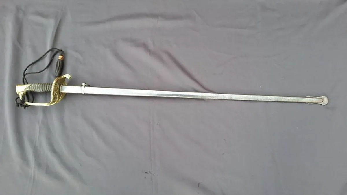 Antique French officers sword - Image 2