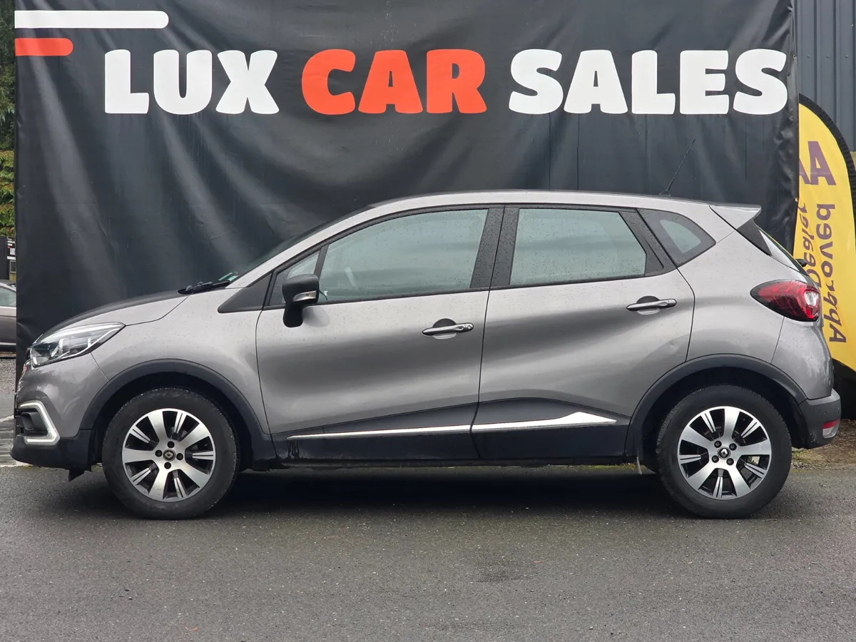 2018 Renault Captur 0.9 TCe EXPRESSION + - Image 3