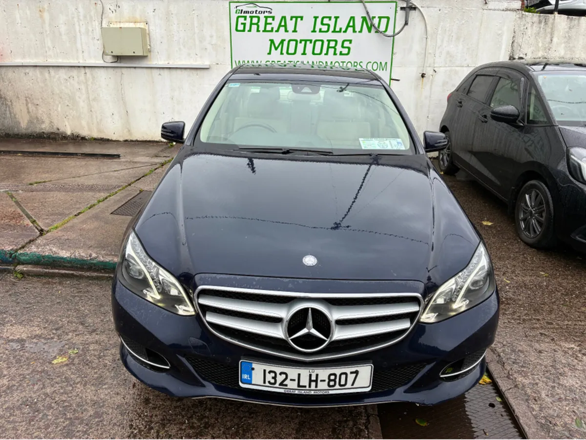 Mercedes-Benz E-Class E SERIES BLUETEC SE 4DR AUTO - Image 3