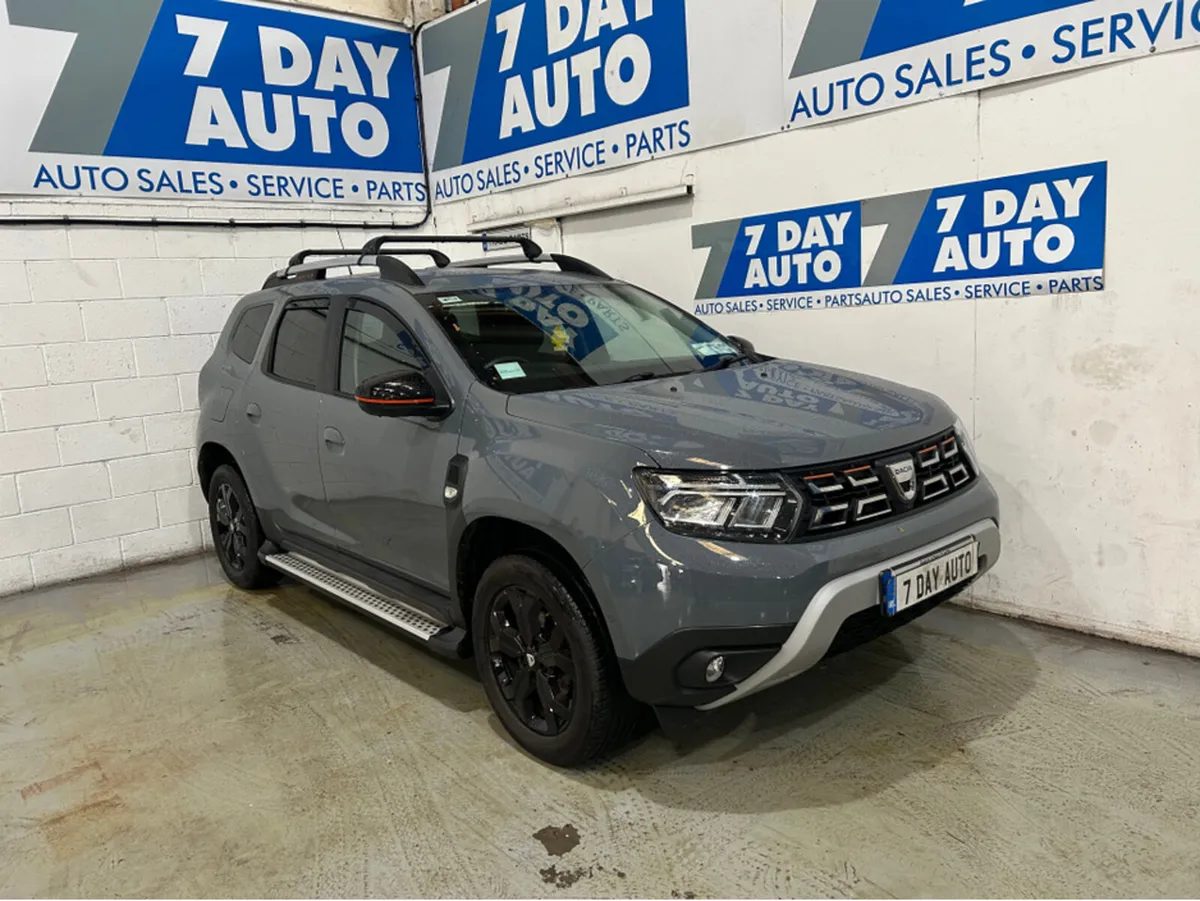 Dacia Duster SE EXTREME TCE 90 5DR - Image 1