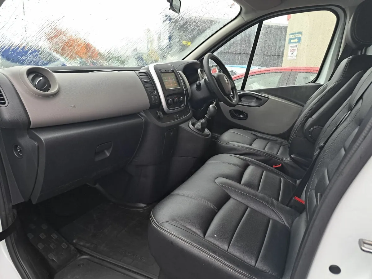 Renault Trafic 192 Busines 43.700 Km Only New Cvrt - Image 3