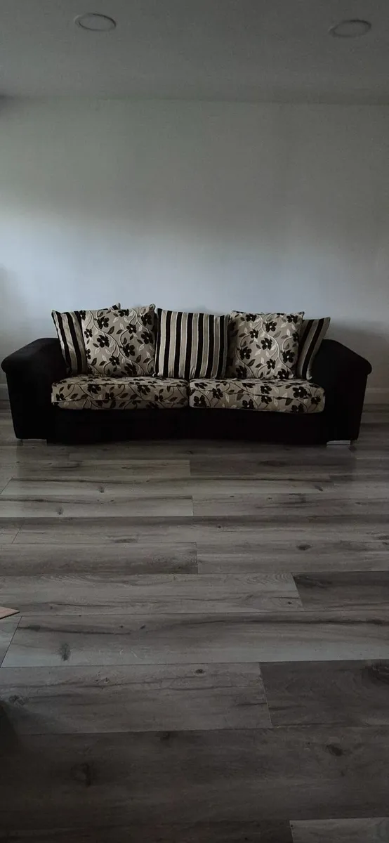 Couches - Image 1