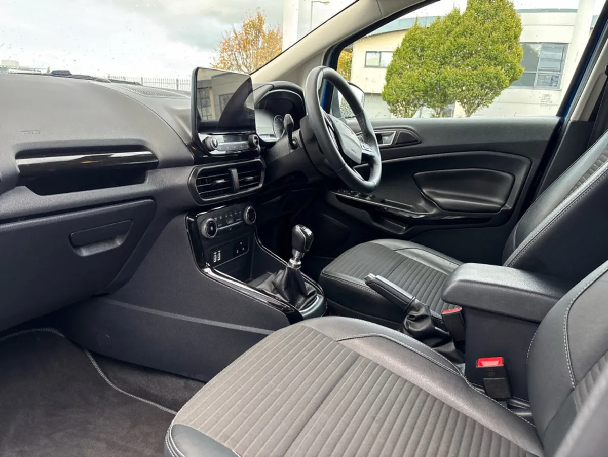 Ford EcoSport TITANIUM 1.0T 120PS 6 6SPEED 5DR 4 - Image 3