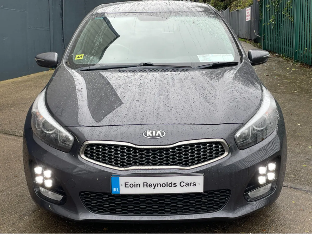 Kia Ceed CEE'D GT LINE 1.0T 5DR  LOW KMS! - Image 3