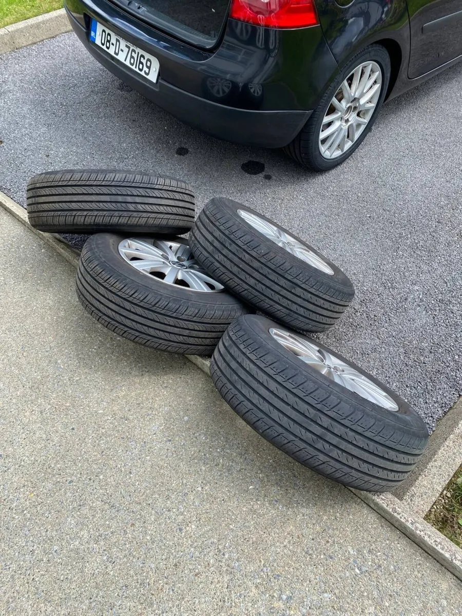 VW Golf Mk6 15" Alloy Wheels + Tyres - Image 3