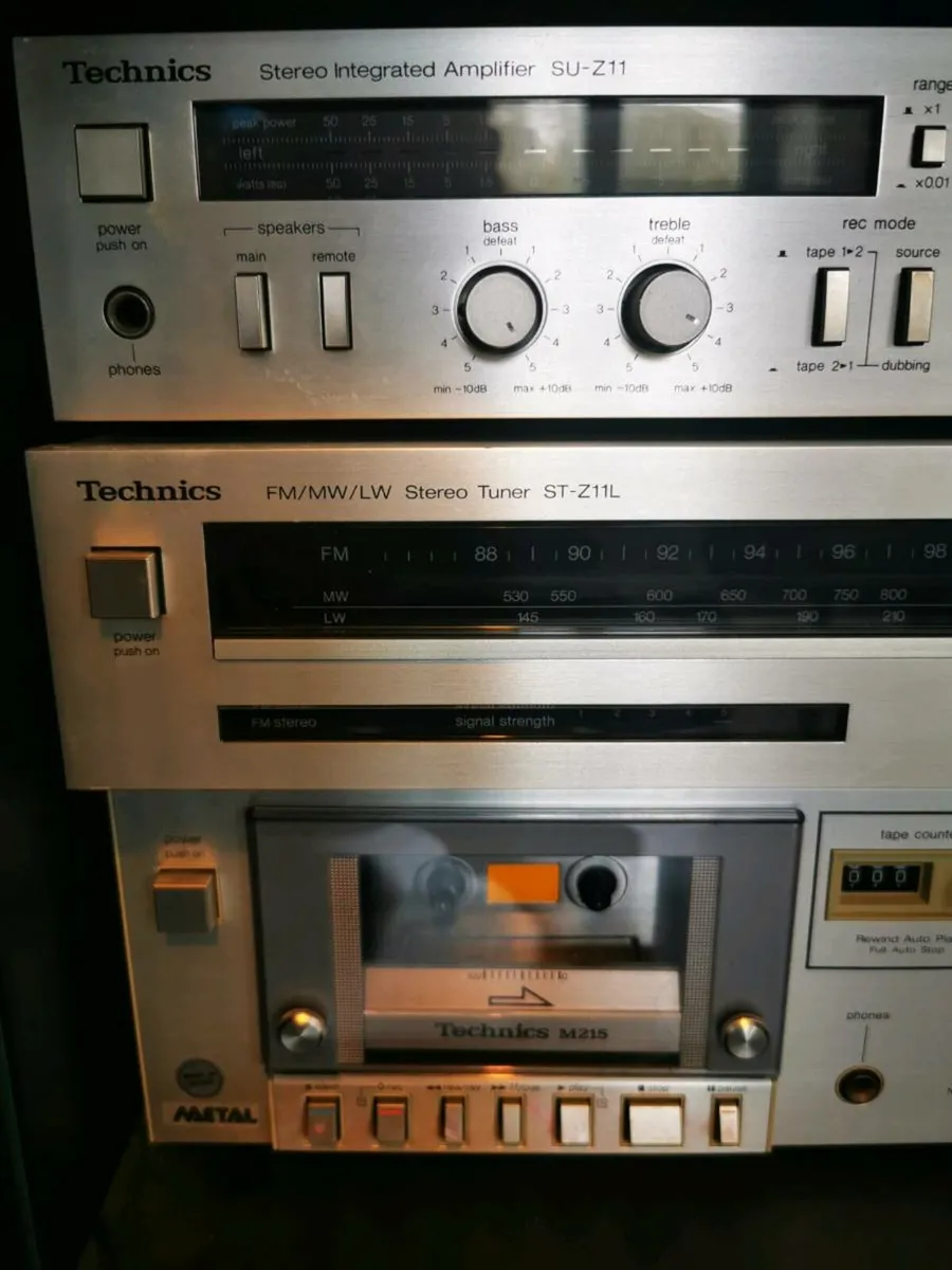 Technics Silver Seperates in matching Cabinet - Image 1