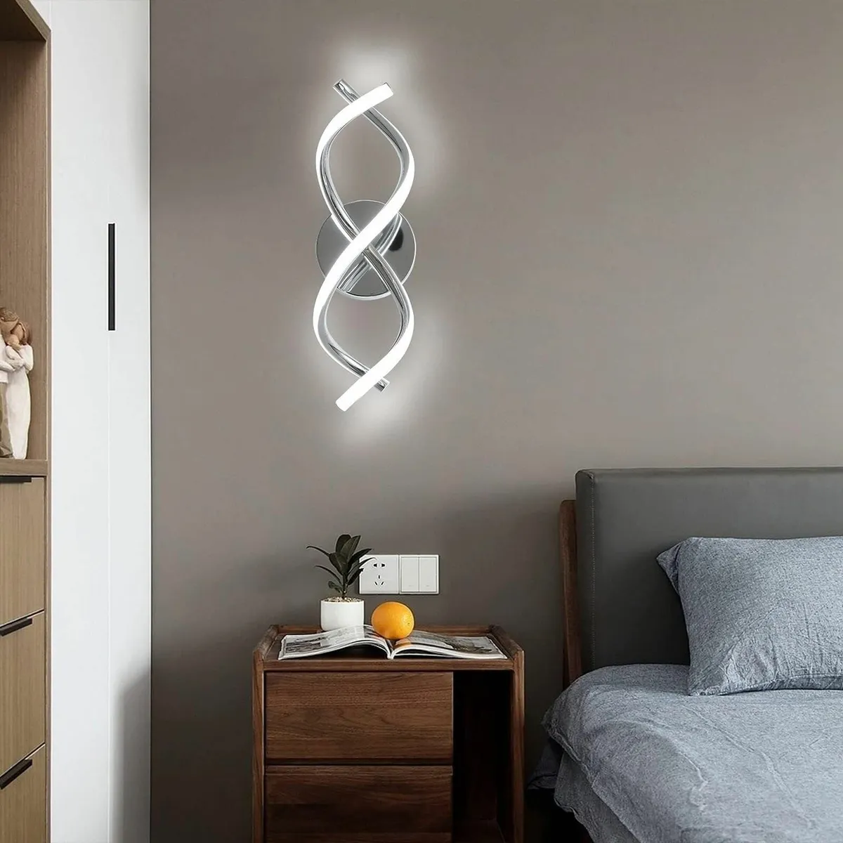 Wall Lamp LED Silver Modern Elegant Spiral Indoor - Image 3