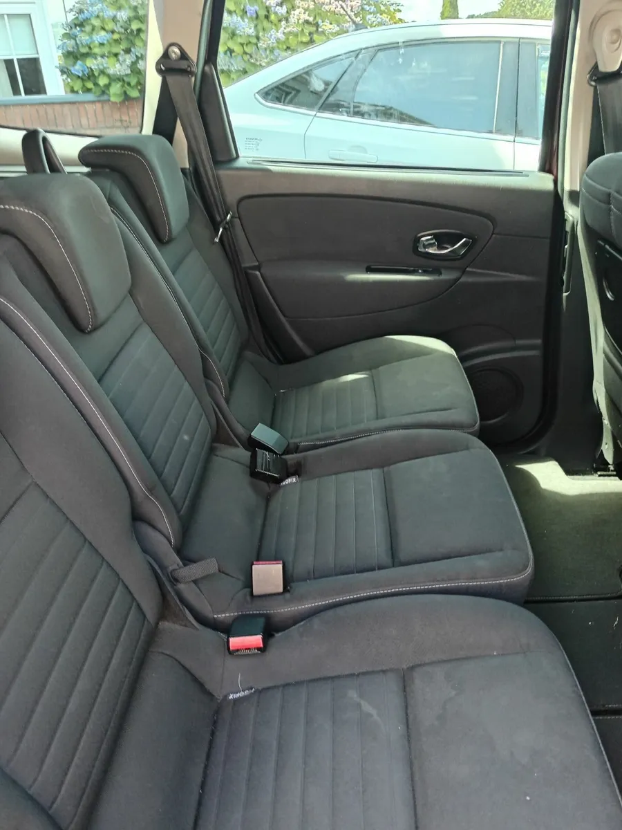 Renault Grand Scenic 2015 - Image 3