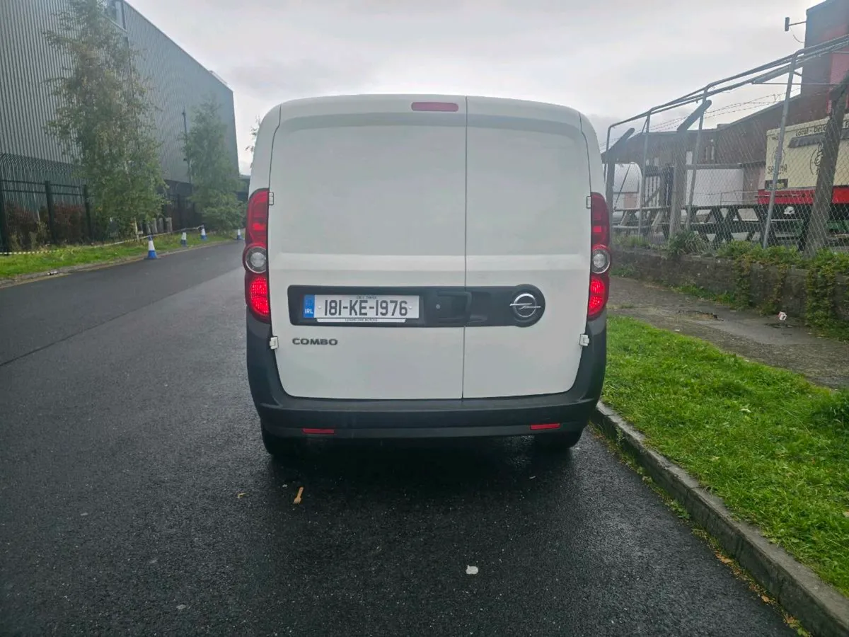 2018 Opel Combo - Image 4
