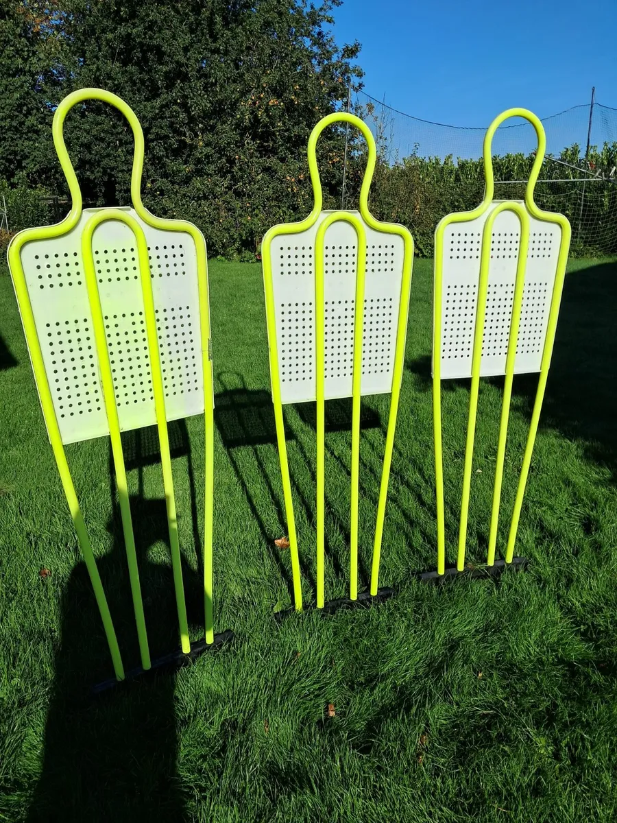 Soccer Mannequins 5.5ft x 3 - Image 1