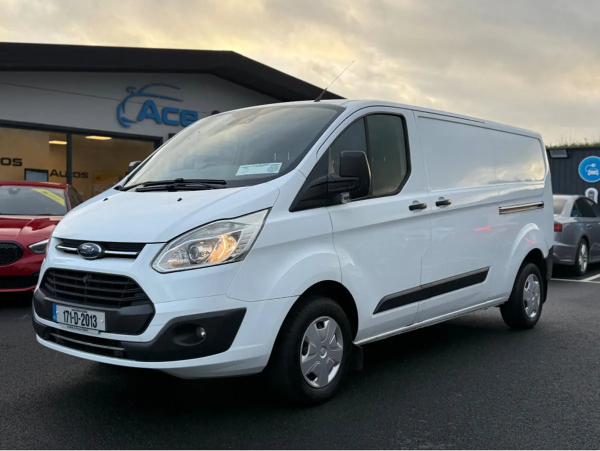 Ford Transit Custom LIMITED EDITION 2.0L DIESEL - - Image 2