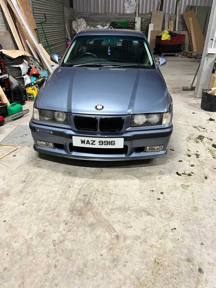 Bmw E36 323 - Image 1
