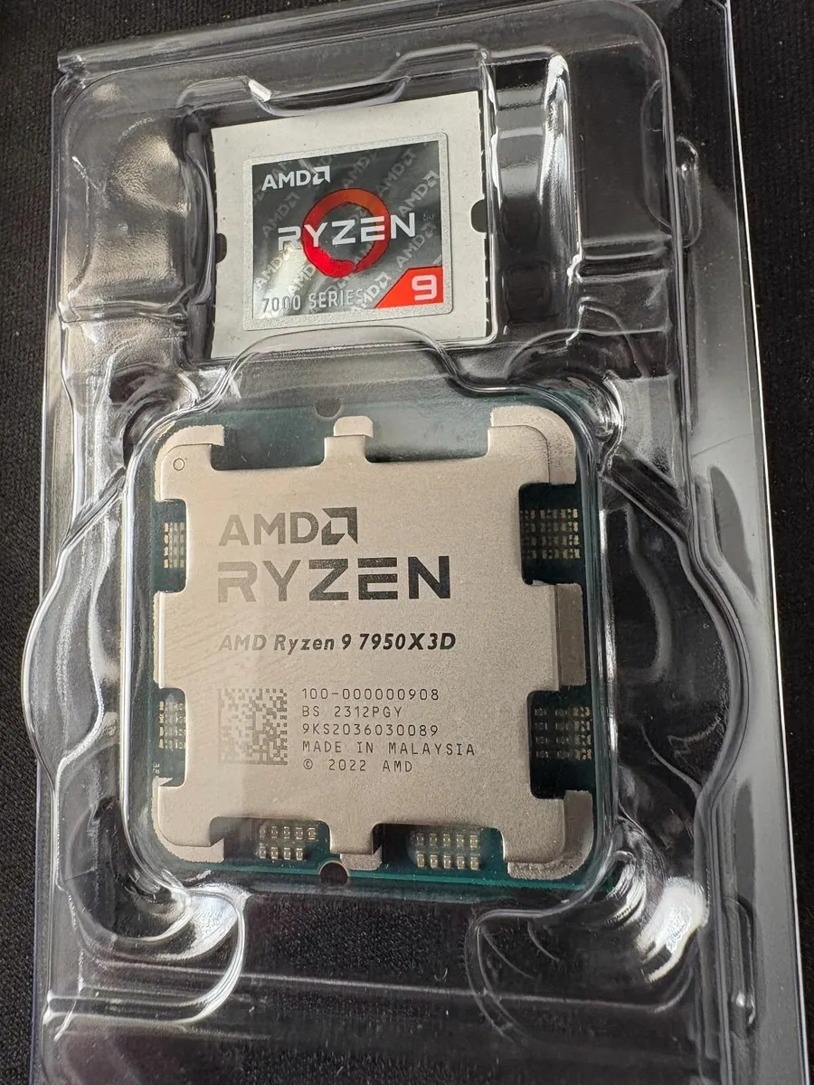 AMD Ryzen 9 7950X3D 4.2 GHz 16-Core Socket AM5 - Image 1