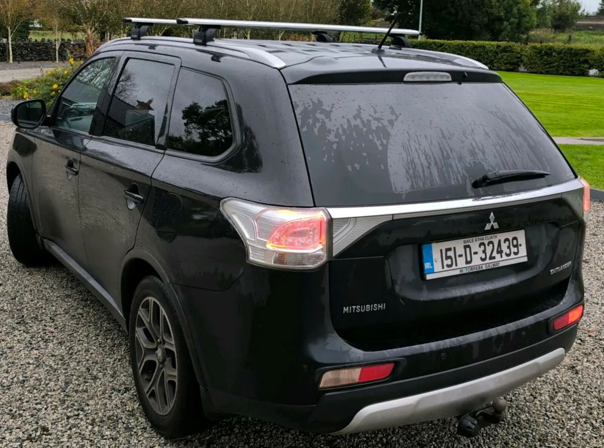 Mitsubishi 2.2 DID 4WD 7 seater auto outlander - Image 3