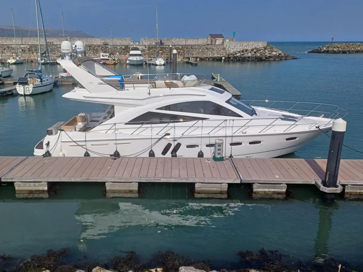 Sealine T50 - Image 1