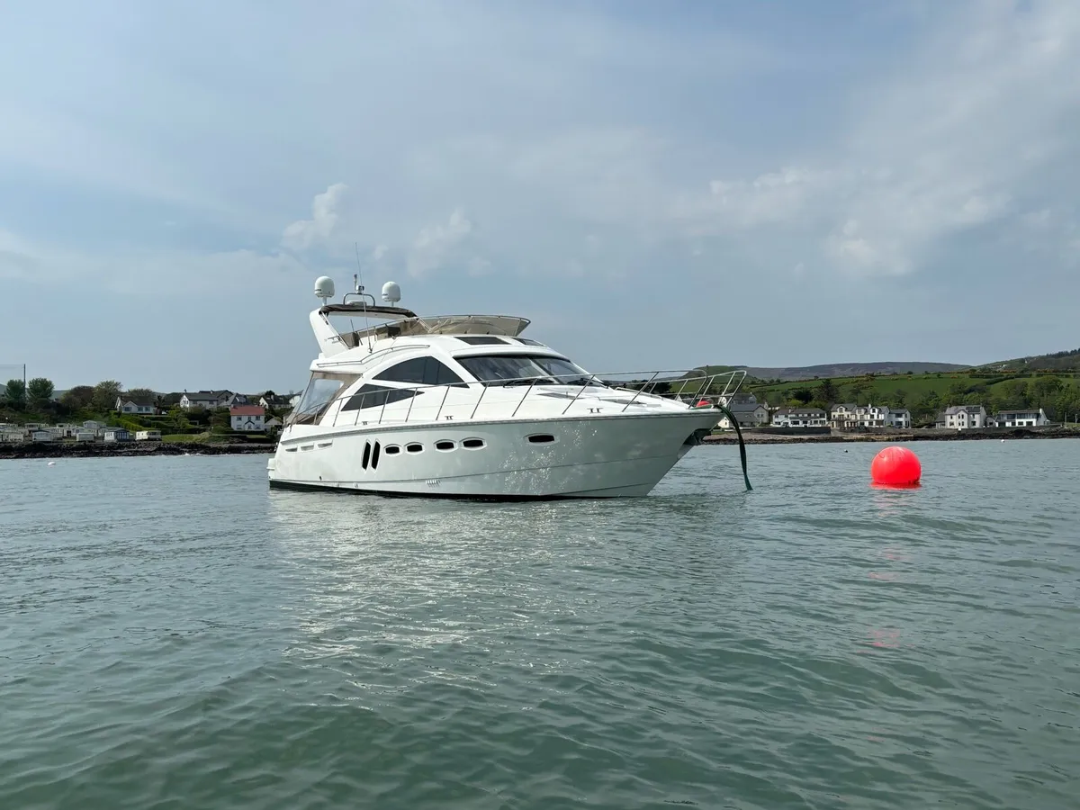 Sealine T50 - Image 3