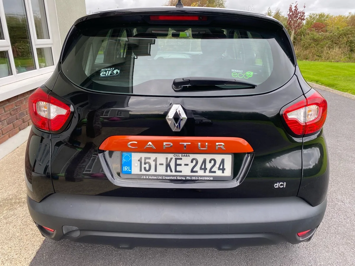 151 Renault Captur 15Dci Intense - Image 3