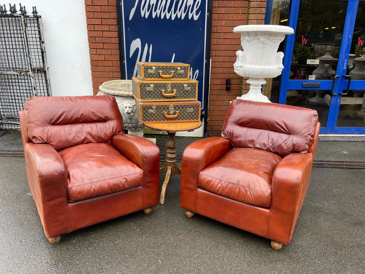 Matching pair French 🇫🇷 club chairs - Image 1