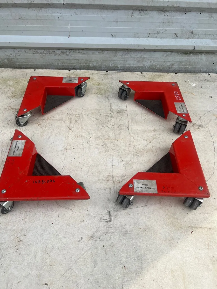 Machine Skates 5 tonne in total - Image 1