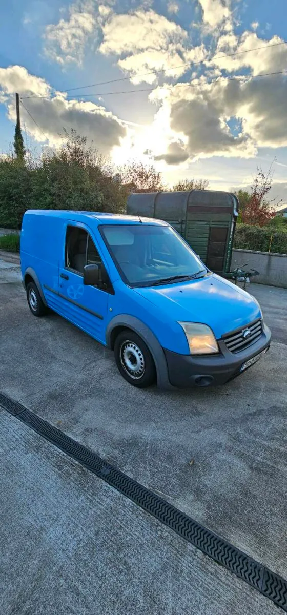 Ford Transit Connect - Image 1