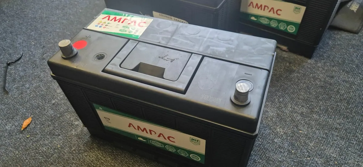 12v leasure battery €149    110ah