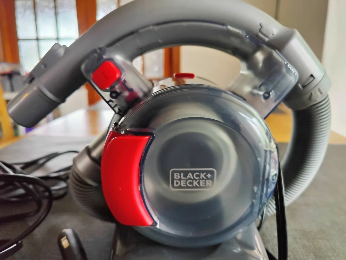 Black & Decker 12V Dustbuster Flexi Car Vacuum - Image 3