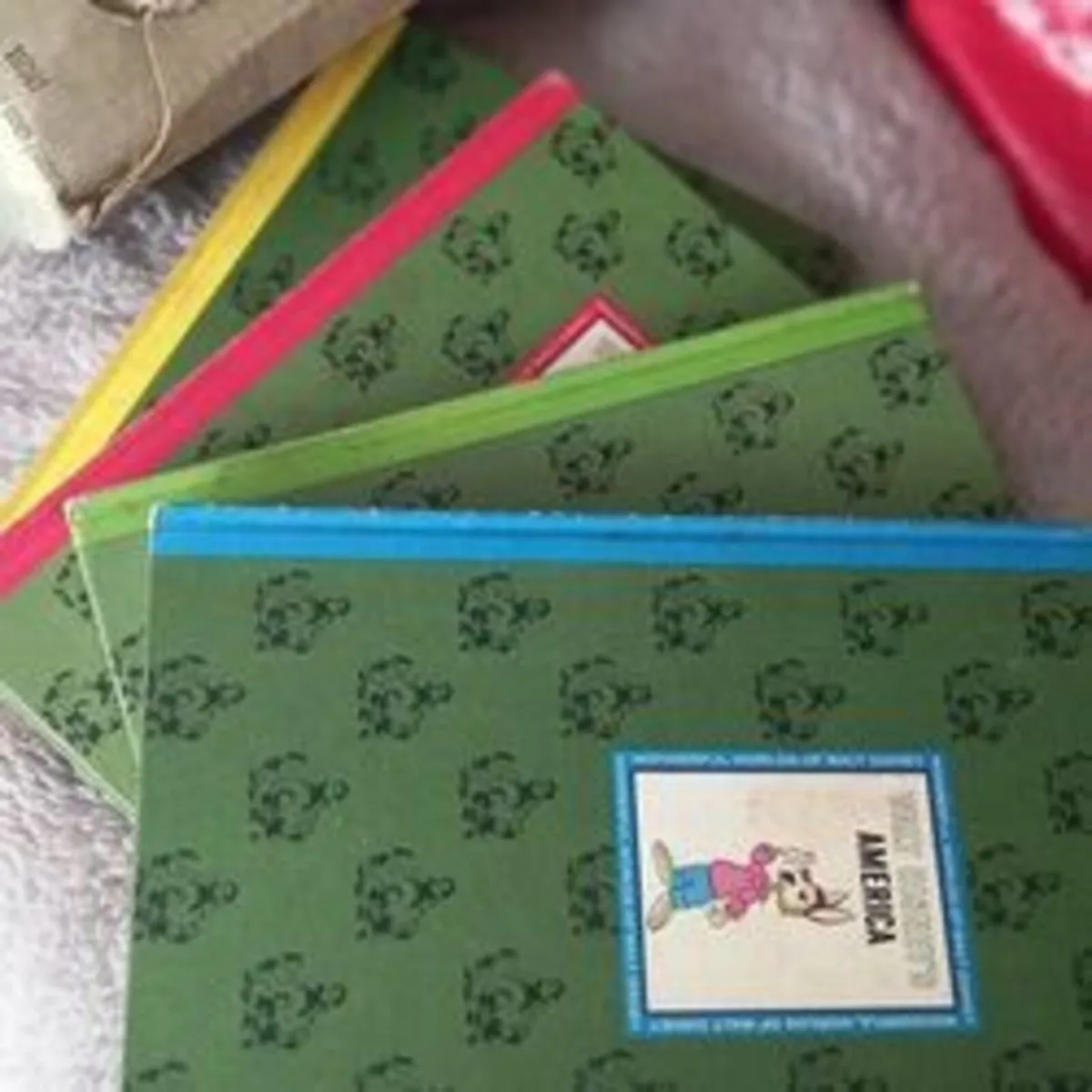 Vintage Walt Disney 4 Book Boxset complete set - Image 4