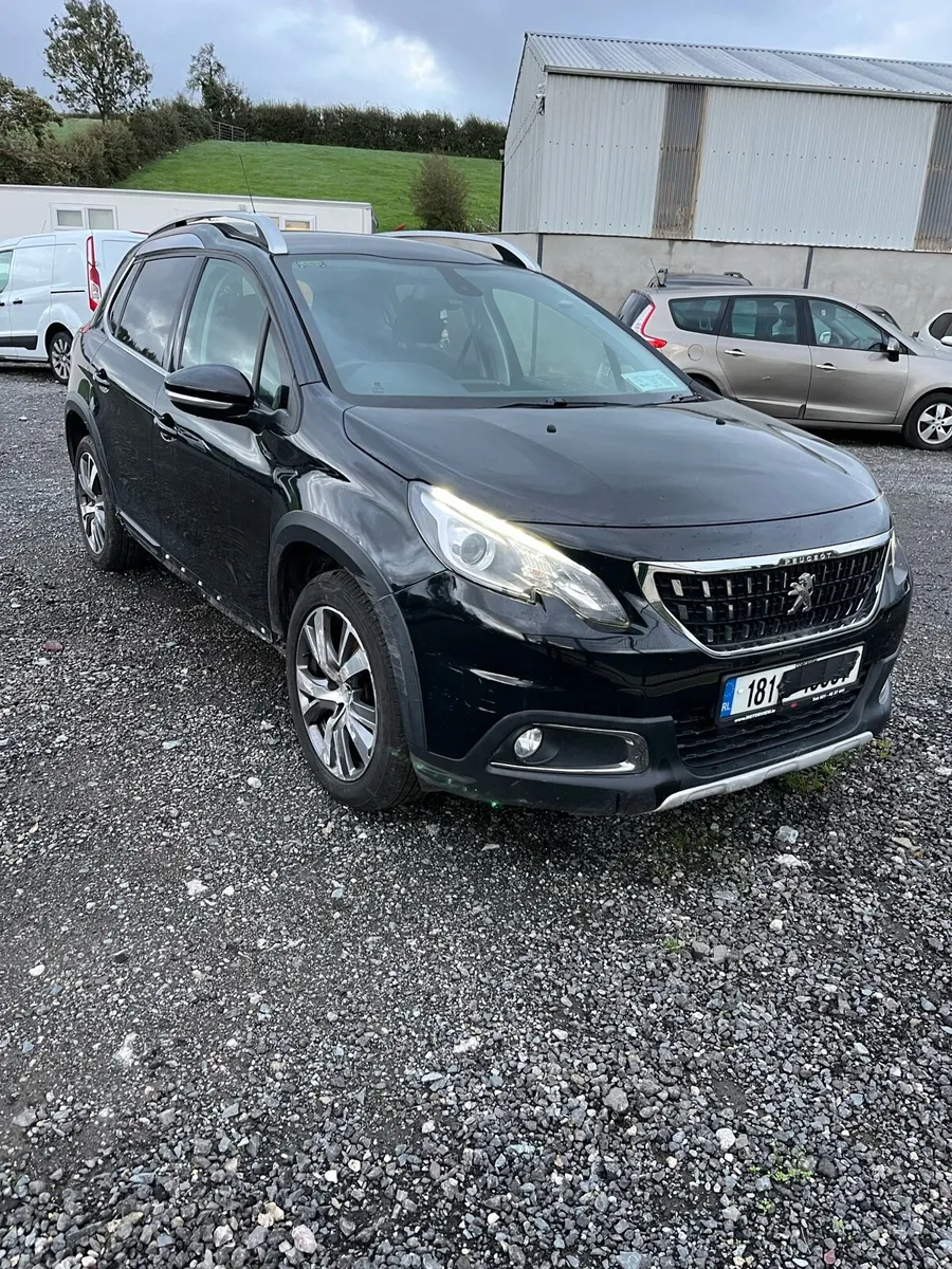 PEUGEOT 2008 LIGHT DAMAGE - Image 1
