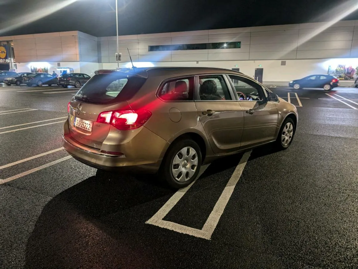 Opel astra estate - Image 4