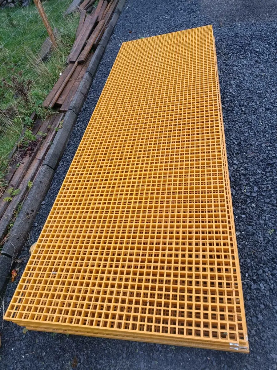 Decking Non Slip GRP Grating - Image 1